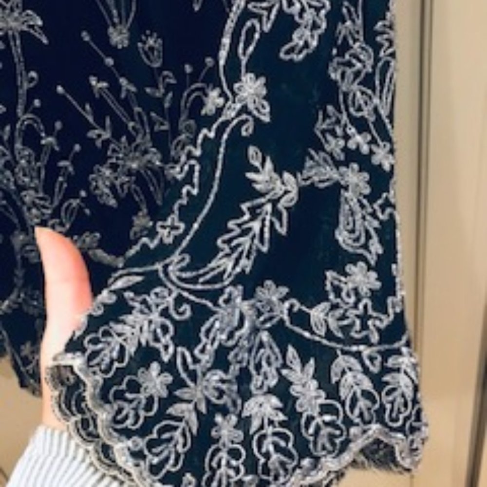 J KARA NY Sheer Embellished Formal Blouse - Picture 6 of 8